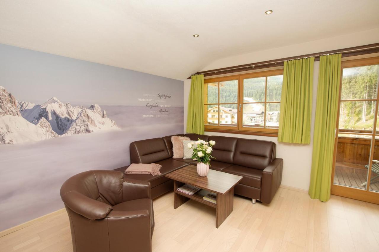 Ferienwohnung "Mein Alpenjuwel" Filzmoos Exteriör bild
